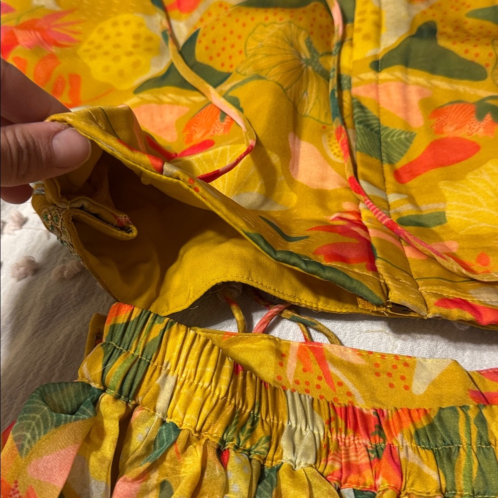 Mebaz Size 36/ Women’s Small/XS Lahenga Yellow Embroidered for Indian Wedding - Picture 6 of 11